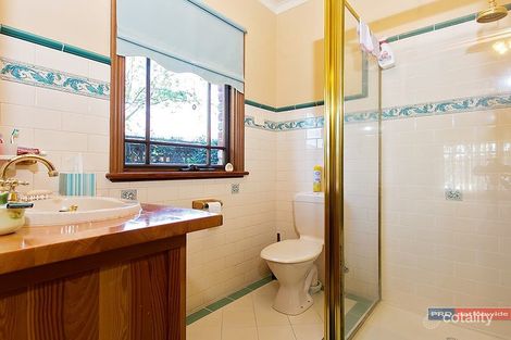 Property photo of 281 Greaves Street North Werribee VIC 3030