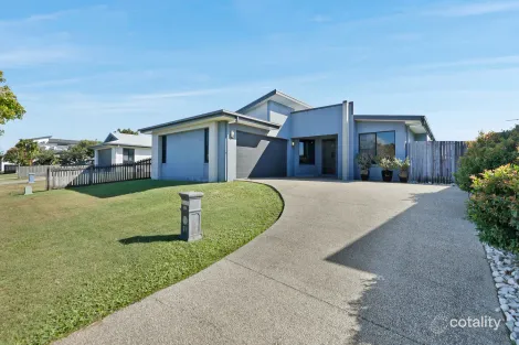 11 Lancaster Way, Ooralea, QLD 4740