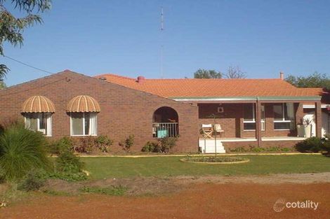 29 Dall St, Quairading, WA 6383