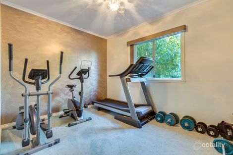 Property photo of 20 Clematis Drive Taylors Lakes VIC 3038