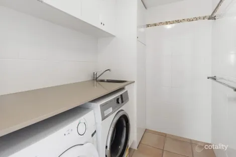 Property photo of 21/67 Broadbeach Boulevard Broadbeach QLD 4218