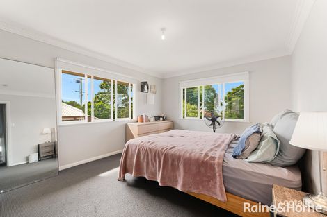 Property photo of 4 Blackheath Road Oxley QLD 4075