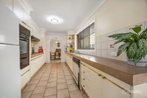 Property photo of 11 Boynedale Street Carindale QLD 4152