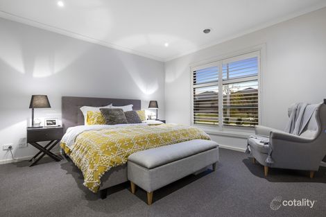 Property photo of 5 Adelong Street Werribee VIC 3030
