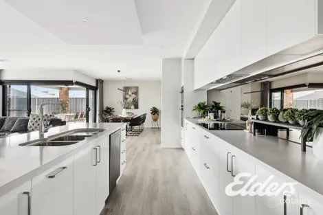 Property photo of 4 Oasis Crescent Yarrawonga VIC 3730