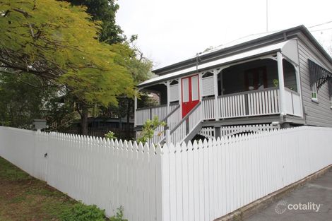 Property photo of 32 Pearson Street Kangaroo Point QLD 4169