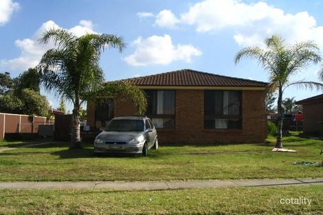 19 Wheller St, Bossley Park, NSW 2176