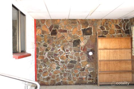 4 Taylor St, Pentland, QLD 4816