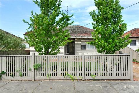 Property photo of 38 Grammar Street Wendouree VIC 3355