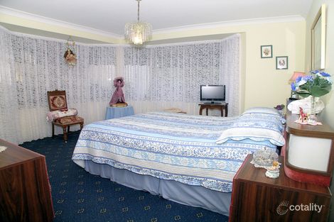 Property photo of 20 Tern Close Cameron Park NSW 2285
