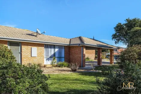 9 Rockwall Cl, Sydenham, VIC 3037