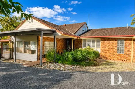 18 GAUDRONS RD, SAPPHIRE BEACH, NSW 2450