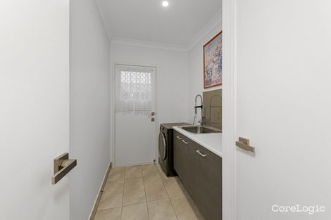 Property photo of 27 Chantelle Circuit Coral Cove QLD 4670