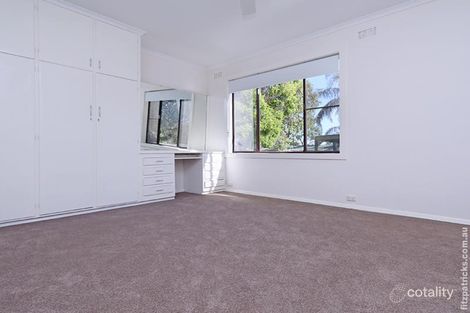 22 Bluett Cres, Turvey Park, NSW 2650