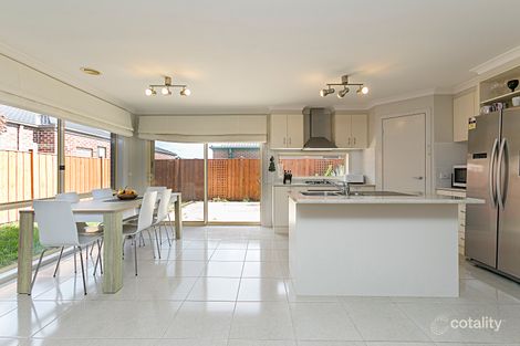 Property photo of 39 Evadene Drive Tarneit VIC 3029