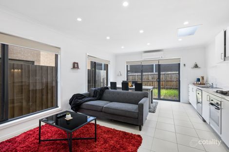 Property photo of 2/153 Tesselaar Road Epping VIC 3076