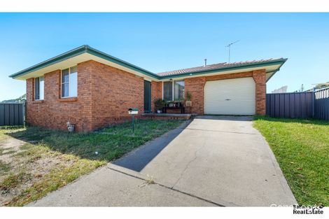 Property photo of 17 Bannerman Crescent Kelso NSW 2795