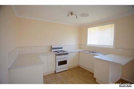 Property photo of 17 Bannerman Crescent Kelso NSW 2795