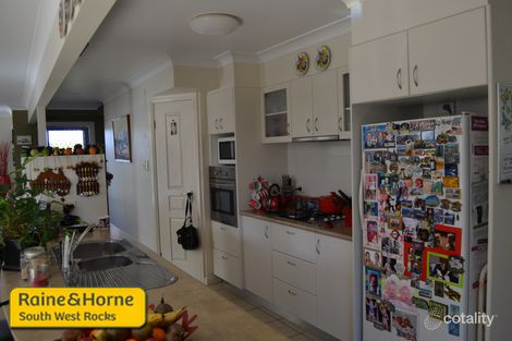 Property photo of 33 Sturt Street South West Rocks NSW 2431