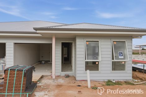 35 Gibson St, Boorooma, NSW 2650