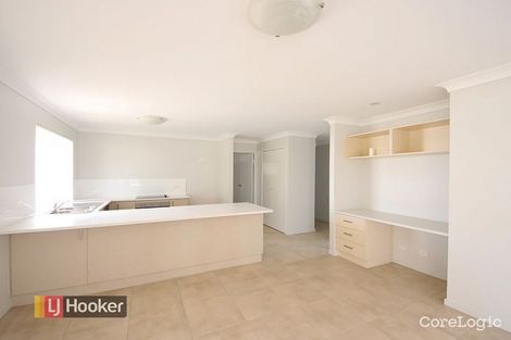 Property photo of 10 Fairlie Court Kallangur QLD 4503