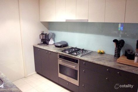 Property photo of 2/219-221 Alma Road St Kilda East VIC 3183