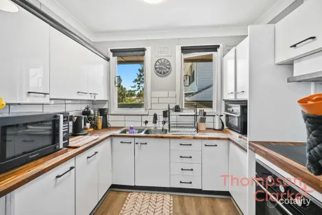 Property photo of 60 Alexandra Avenue Rutherford NSW 2320