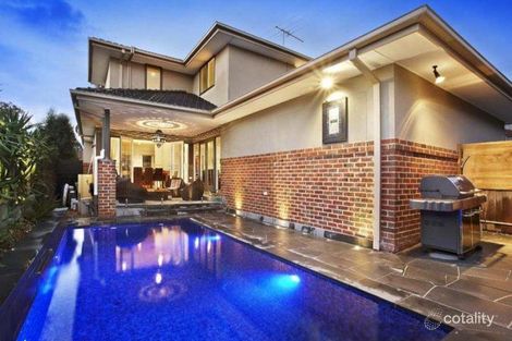 1/16 Hollsmoor Rd, Camberwell, VIC 3124