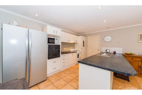 2/22 Telopea St, Labrador, QLD 4215