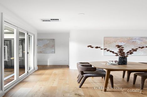Property photo of 1/131 Mountain View Road Briar Hill VIC 3088
