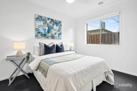 Property photo of 24 Hardiman Circuit Fyansford VIC 3218