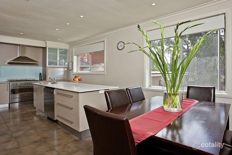 Property photo of 132 Mascoma Street Strathmore VIC 3041