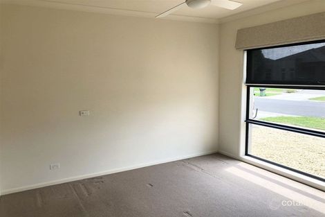 Property photo of 8 Georgetown Way Officer VIC 3809