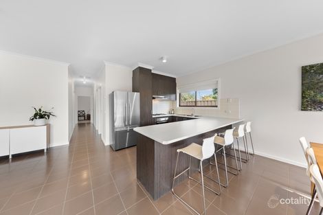 Property photo of 2/174 William Street St Albans VIC 3021