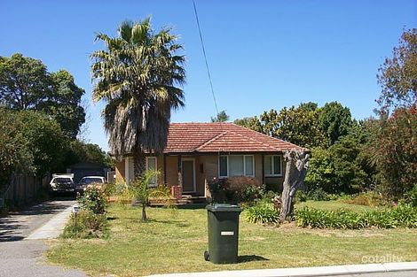 11 Keenan St, Hamilton Hill, WA 6163