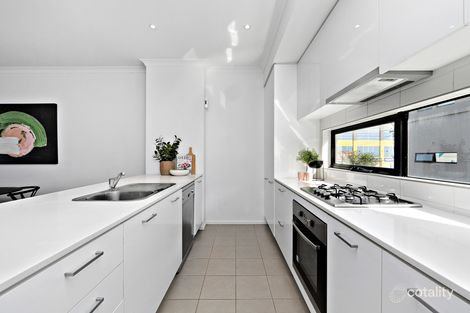 Property photo of 5 Ulmara Parkway Maidstone VIC 3012