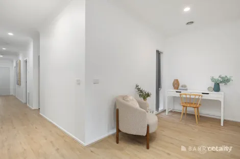 Property photo of 6 Penley Lane Sandhurst VIC 3977