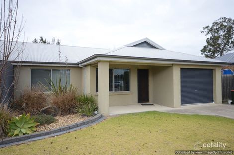 1/11 Barton Pl, Eastwood, VIC 3875