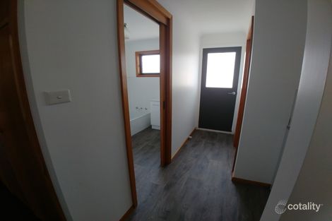 Property photo of 4/11 Freestone Crescent Wynyard TAS 7325
