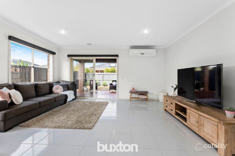 Property photo of 23 Beekeeper Road Armstrong Creek VIC 3217