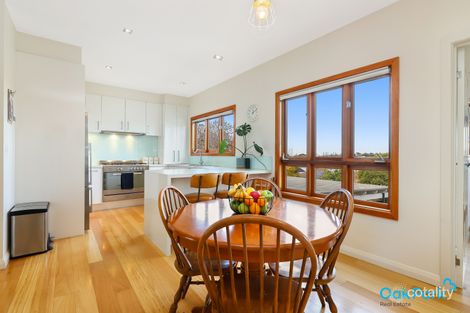 Property photo of 27 Vincent Street Oak Park VIC 3046