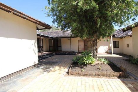 313 Railway Ave, Armadale, WA 6112