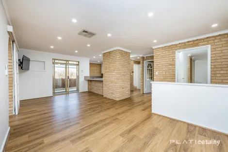 Property photo of 7 Limpet Court Mullaloo WA 6027