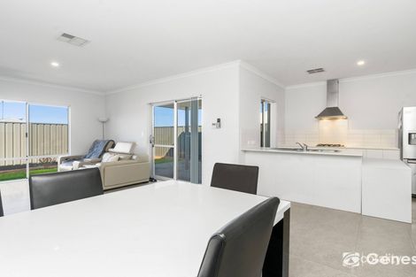 Property photo of 6 Boranup Rise Piara Waters WA 6112