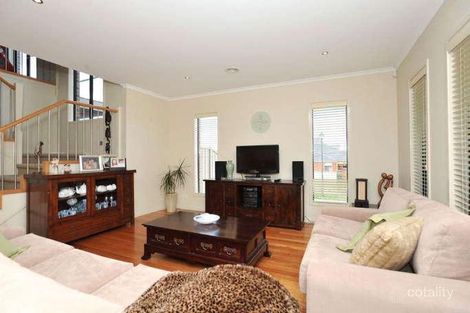 Property photo of 24 Fraserburgh Crescent Greenvale VIC 3059