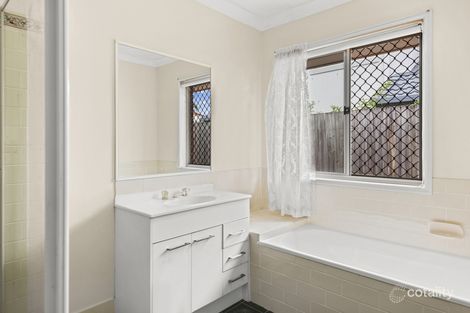 Property photo of 8 Albert Place Parkinson QLD 4115