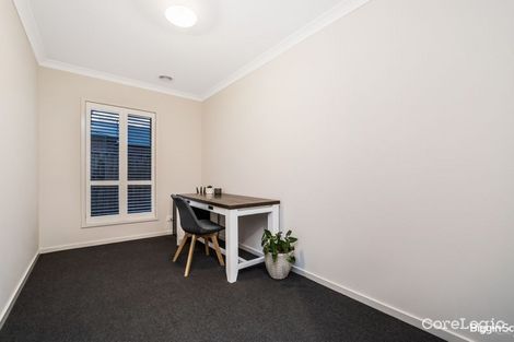 Property photo of 25 Hartney Avenue Mickleham VIC 3064