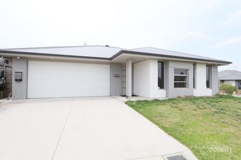 Property photo of 14 Warbler Avenue Aberglasslyn NSW 2320