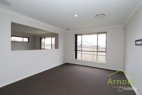 Property photo of 14 Warbler Avenue Aberglasslyn NSW 2320