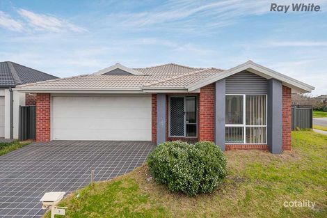 7 Edmondshaw Dr, Deer Park, VIC 3023